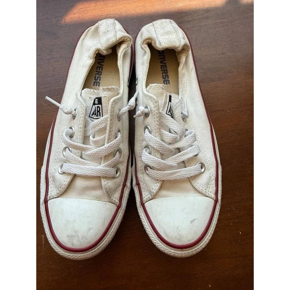 Converse low tops size 7